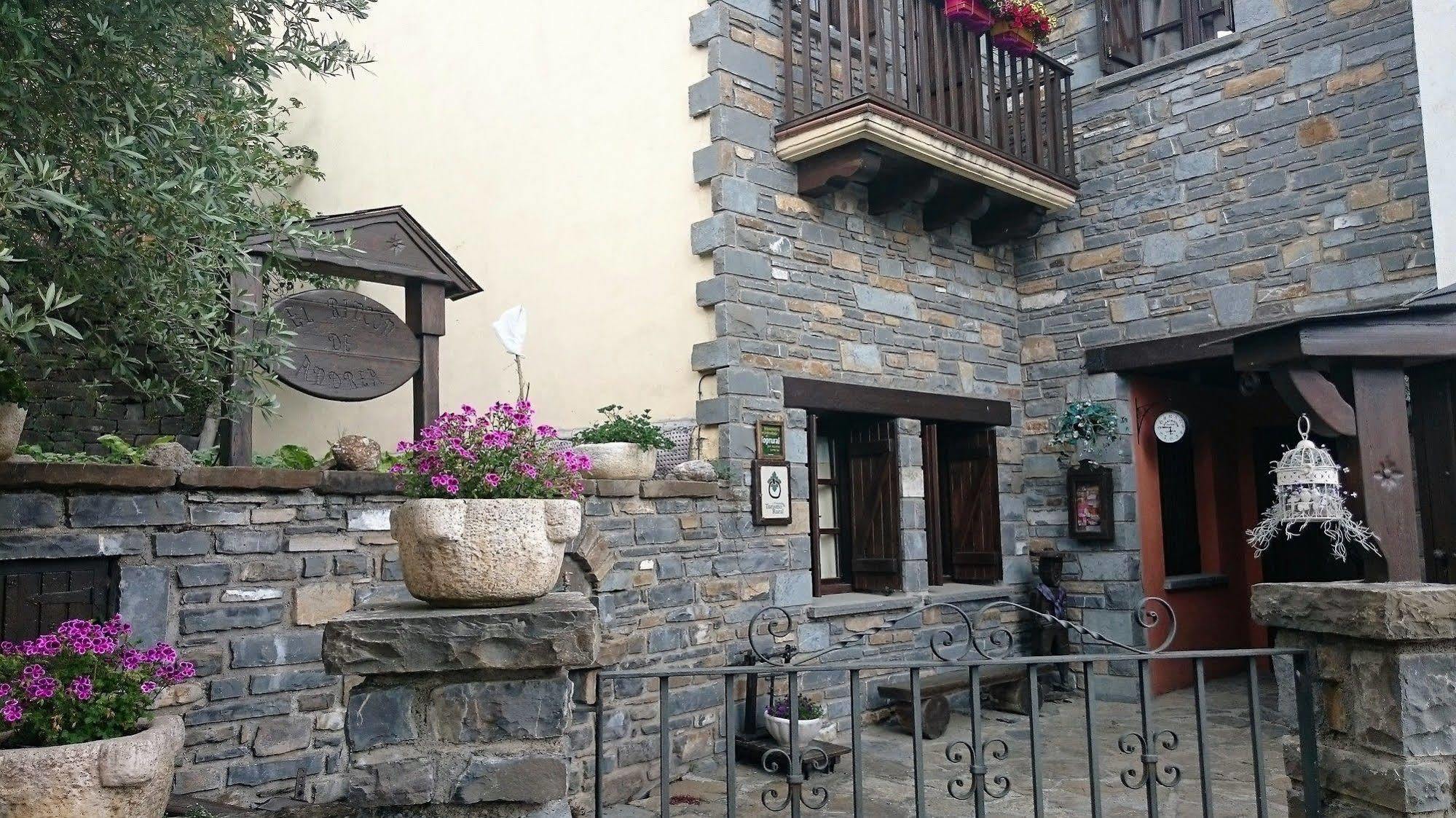 El Rincón de Andrea Apartamentos Biescas  Exterior foto